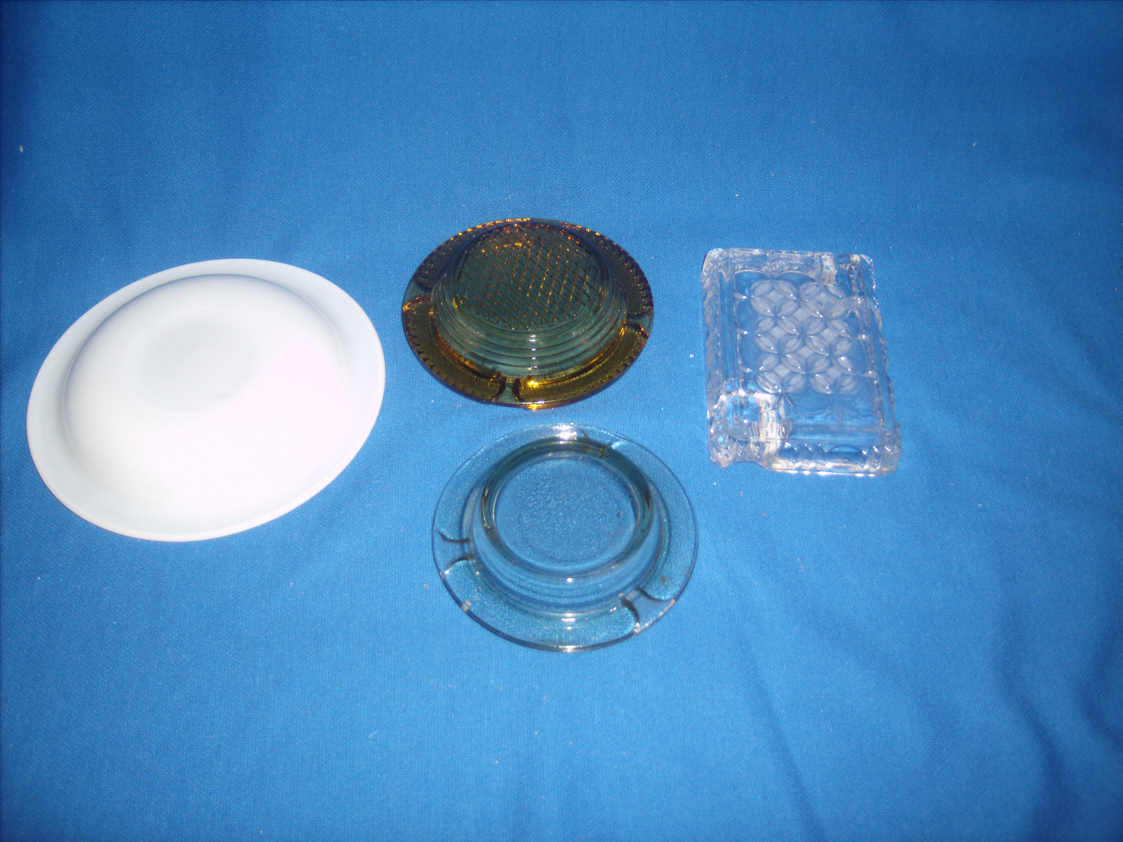 Vintage Ashtray Lot 4 Amber Milk Glass Frosted Clear Mid Century Decor