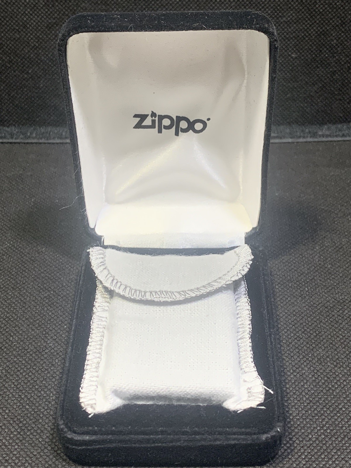 Zippo Skull ghost Zippo Lighter , Limited Edition 5/10 Velvet box
