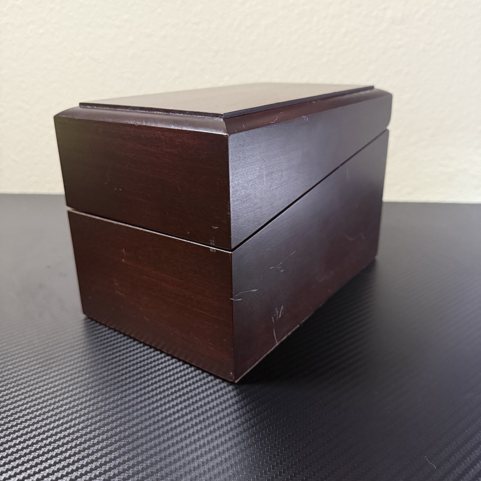 Reed & Barton Wooden Cigar Humidor Box Spanish Cedar Lined Brown Diamond Crown