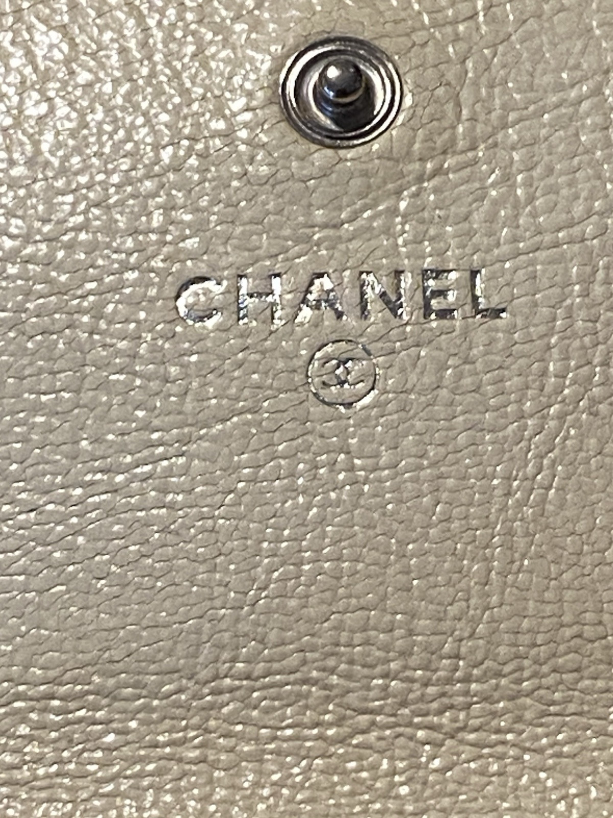 Chanel Beige Leather Silver Tone Coco Button Cigarette Case Pouch Good Cond