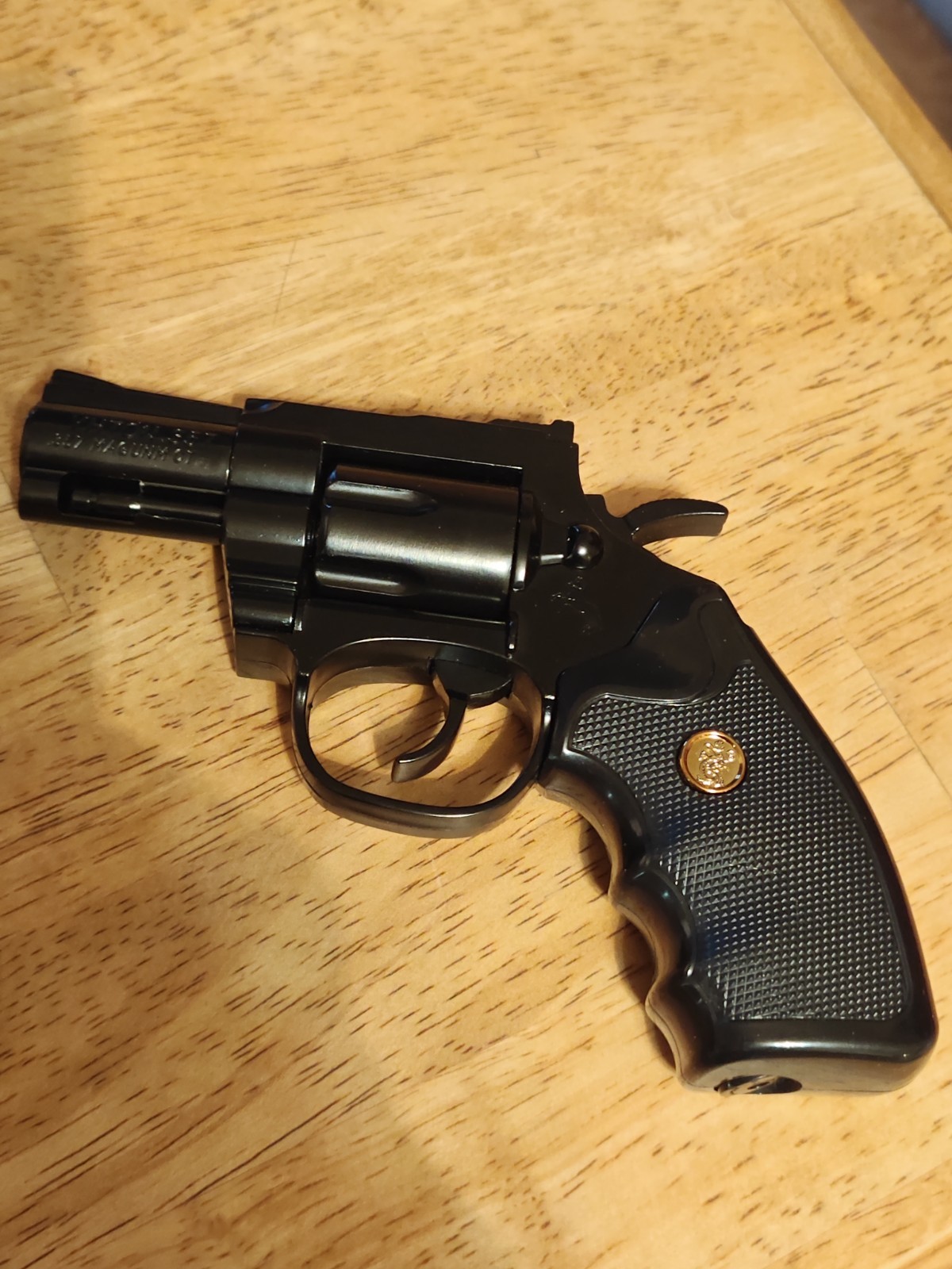 Black 357 Magunm CT Luxury Torch Lighter New Model Revolver Gun