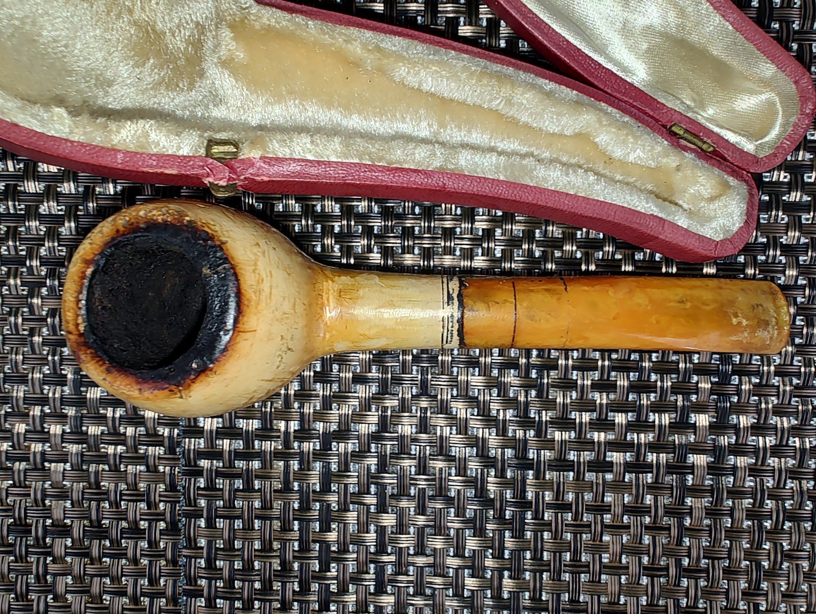 Vintage Genuine Pioneer Meerschaum Real Amber Tobacco Pipe w/Lined Case