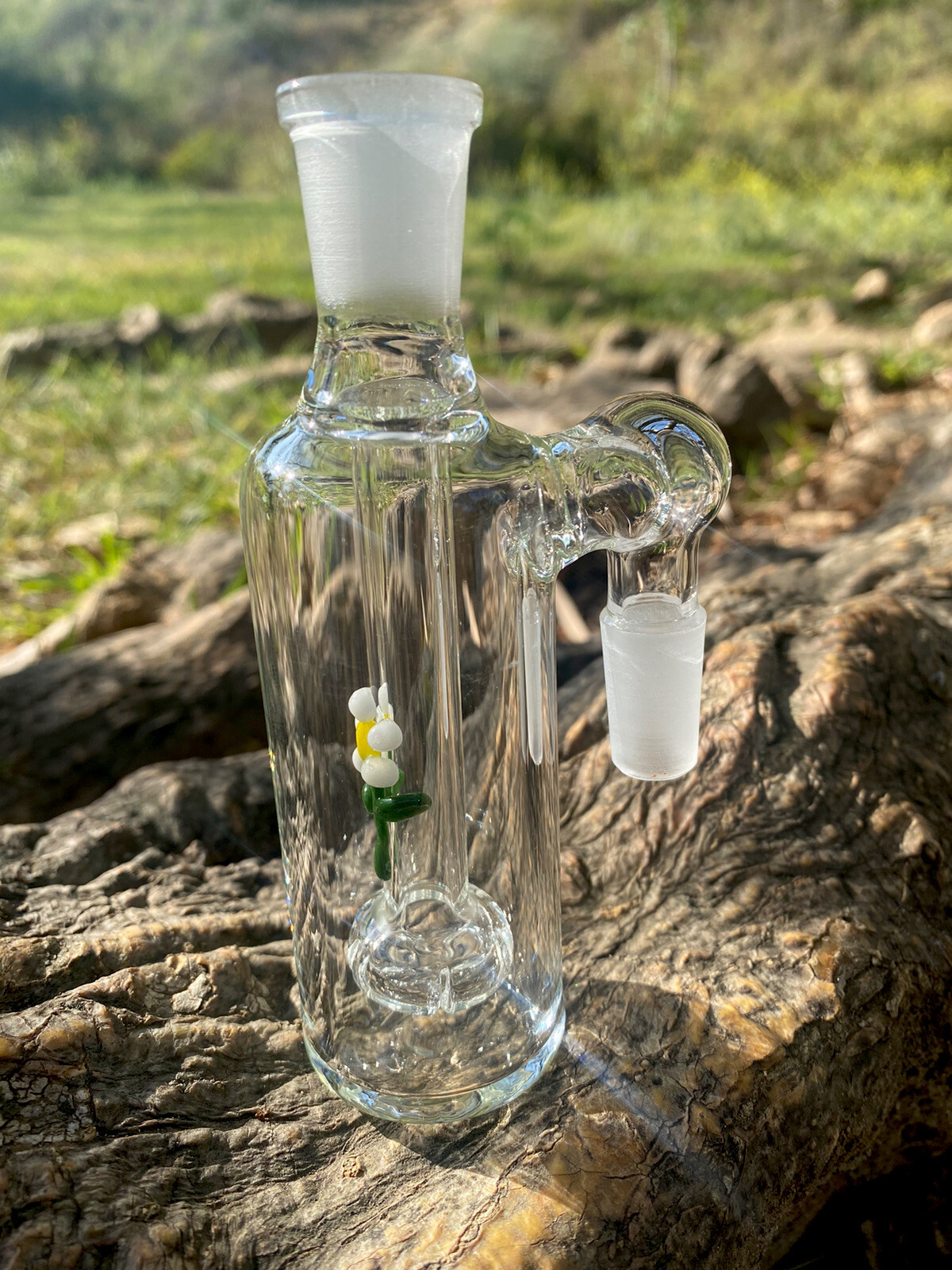14mm Shower Head Glass Ash Catcher 90 degree (Daisy Flower)Thick Glass.