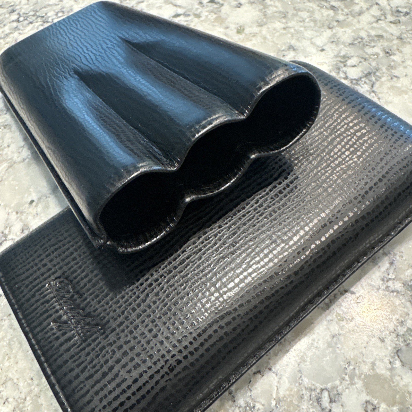 Davidoff Black Leather Travel Triple Cigar Case Holder