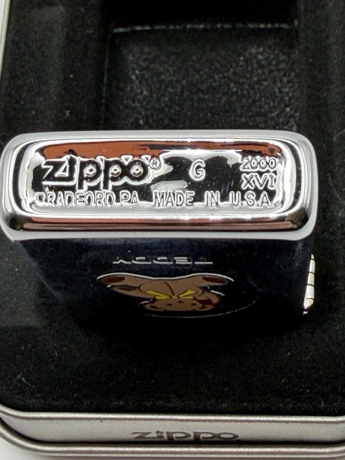 Vintage 2000 Teddy Bear High Polish Chrome Slim Zippo Lighter New B10