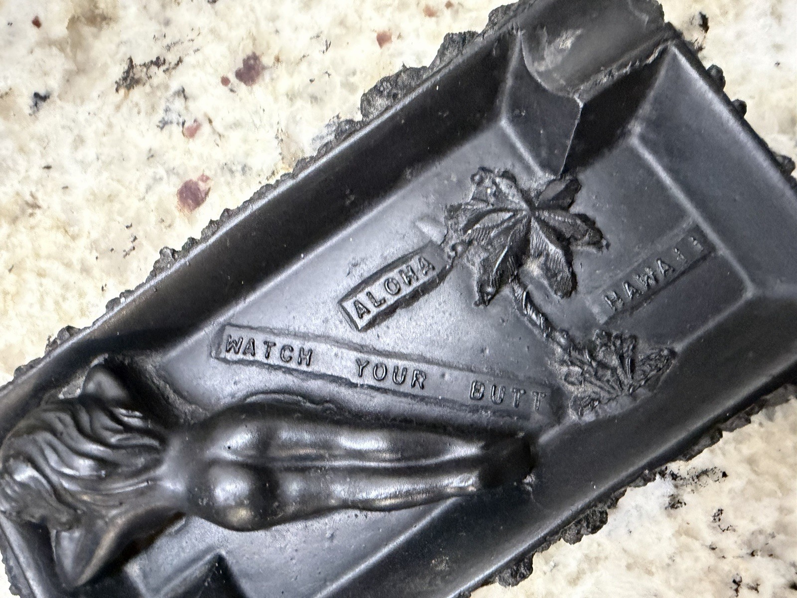 HAWAIIAN HAWAII Black Vintage Lava Ashtray ~ Watch your Butt Woman Sunbather
