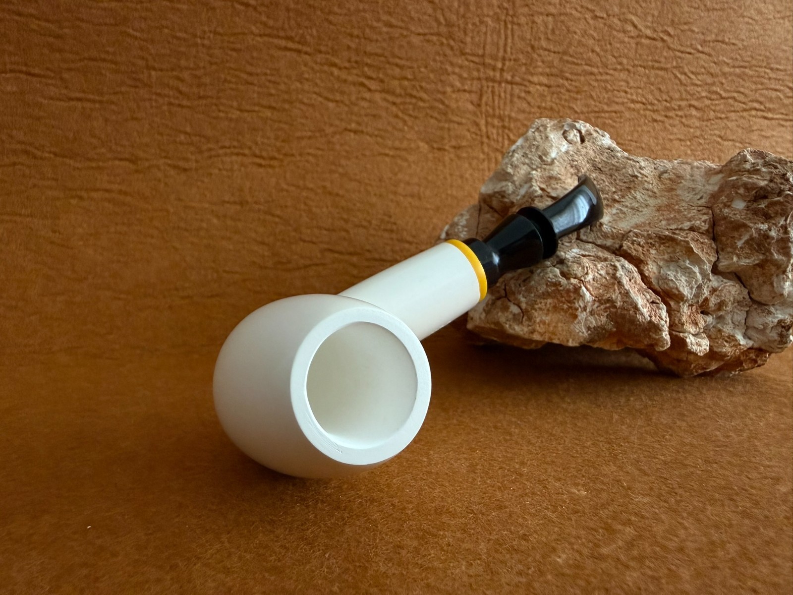 Meerschaum Pipe, Smoking Pipe Smooth Billard Shape with Fitted Case