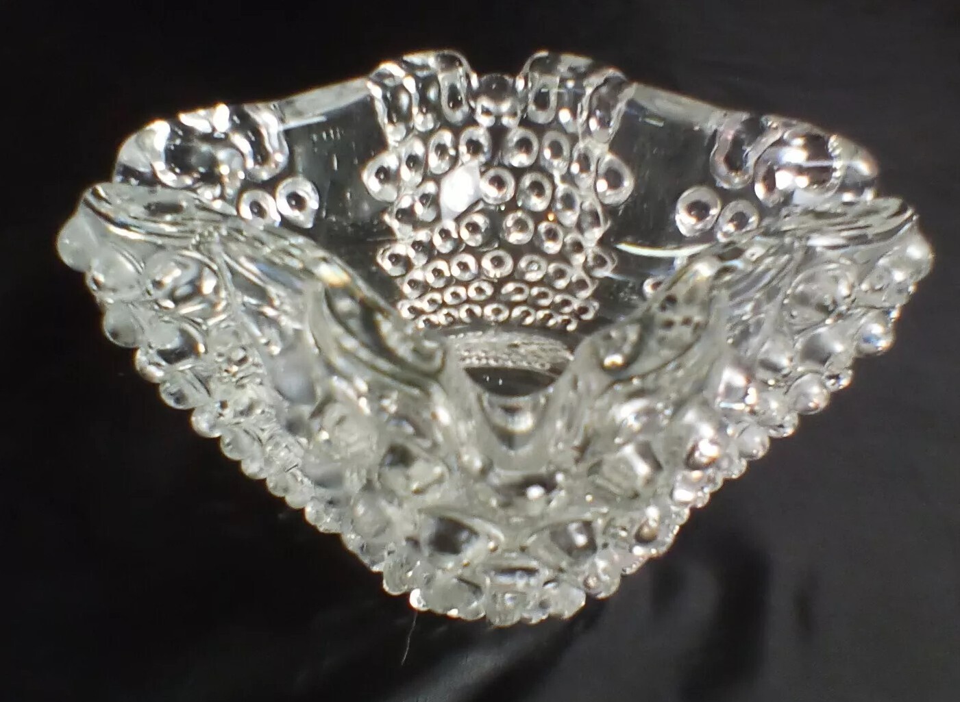 Vintage Clear Glass Hobnail Cigar Ashtray 5″ Wide 3″ Tall 2.27lbs MCM