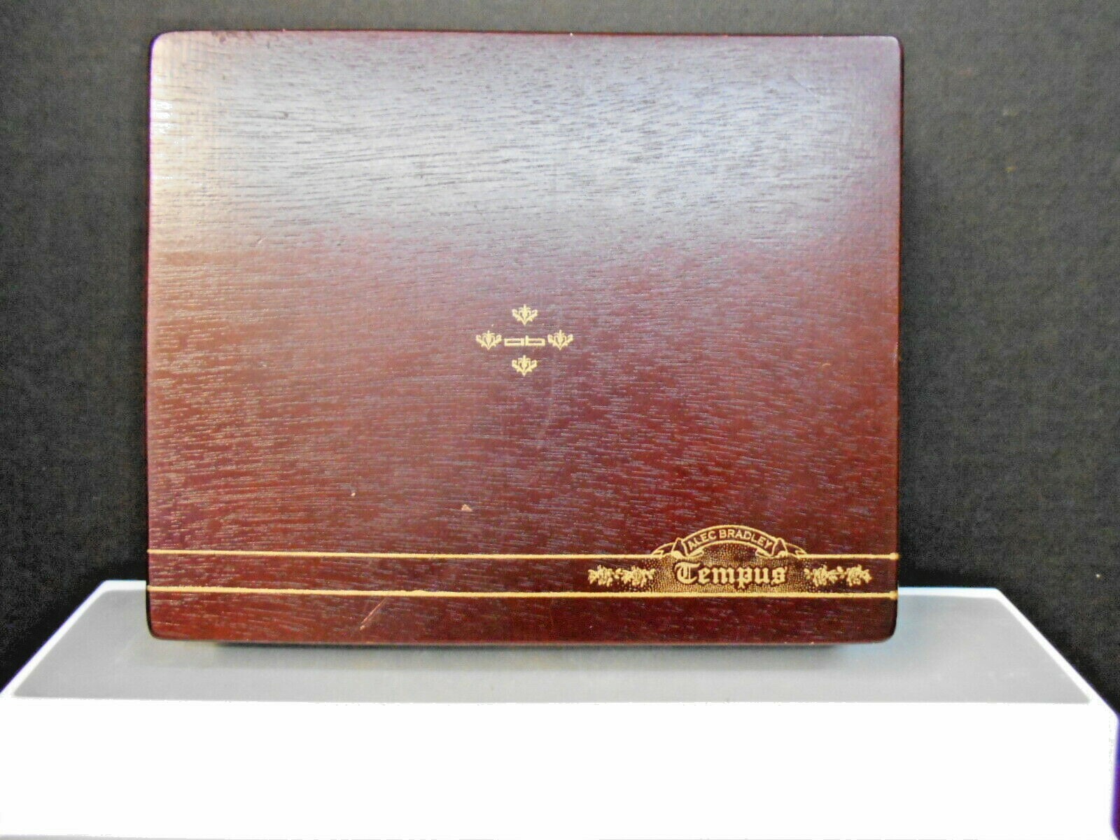 ALEC BRADLEY TEMPUS WOODEN CIGAR BOX ( EMPTY) PRE-OWNED