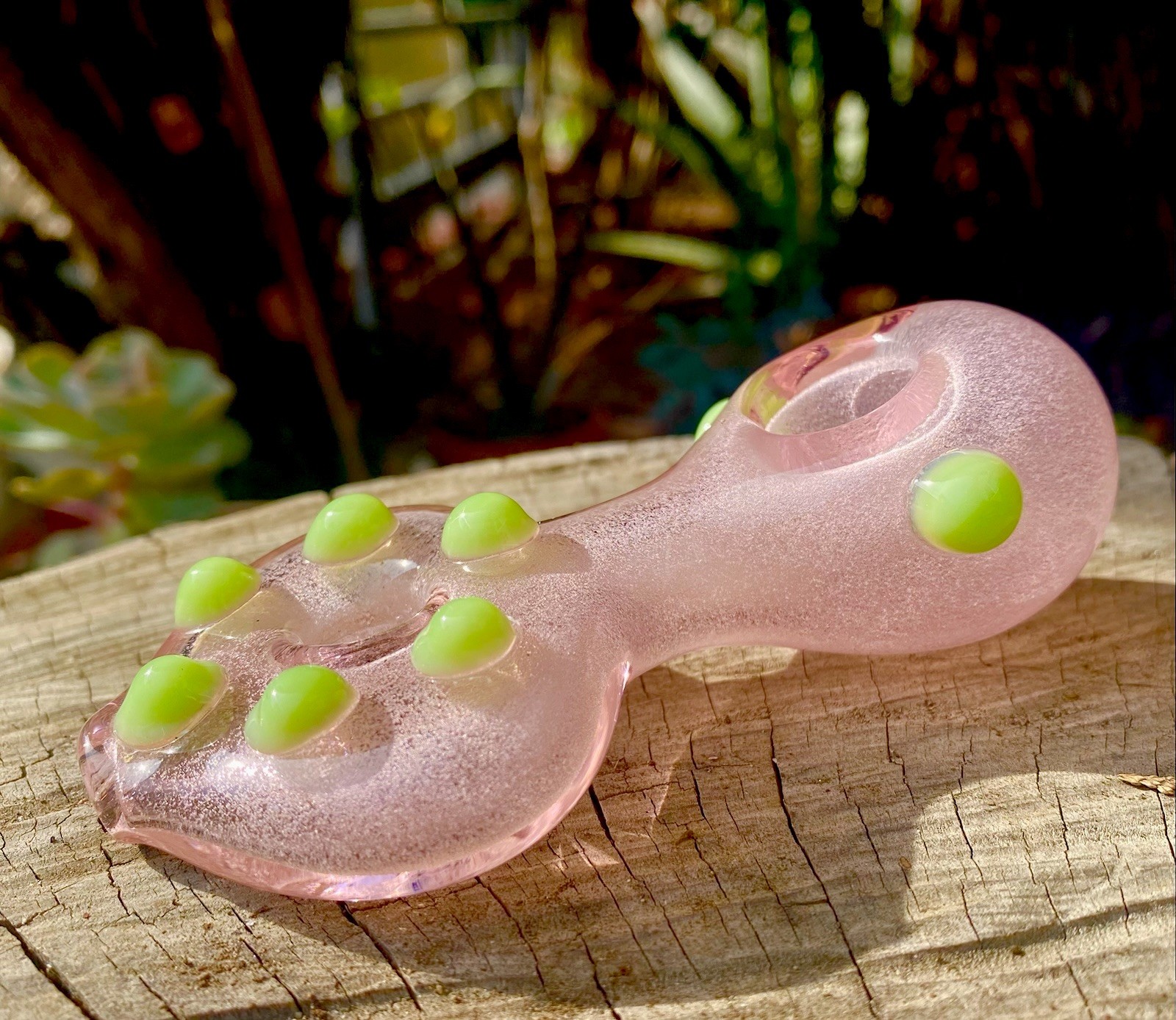 4.5” Glow in the dark Pink Glass Pipe