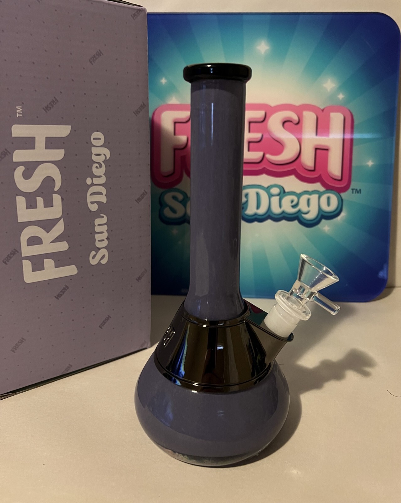 NEW Berry 8.5″ Fresh San Diego Beaker American Made USA Glass Water Tobacco Pipe