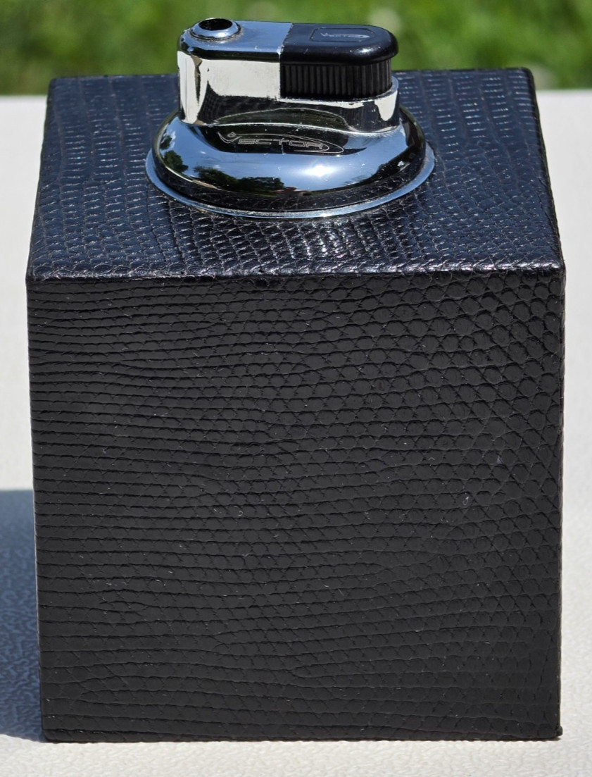 HUNTING SEASON Authentic Croc Skin Leather Square Table Lighter Made in Colombia