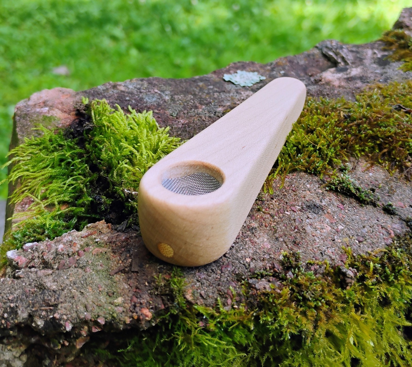 Handmade In USA 3.5 Inch Maple Wooden Slim Cone Smoking Pipe With 5 Screens