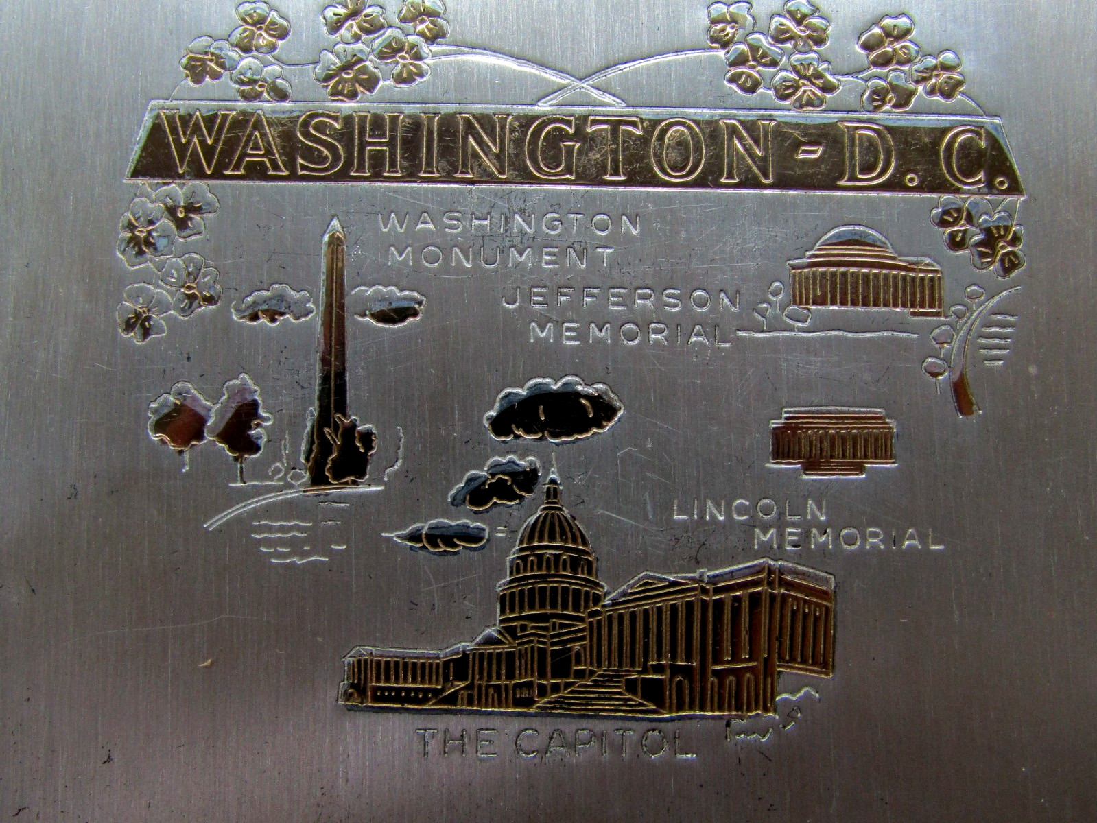 Vintage Washington DC Capitol, Monument, Memorial Landmark Cigarette Case Holder