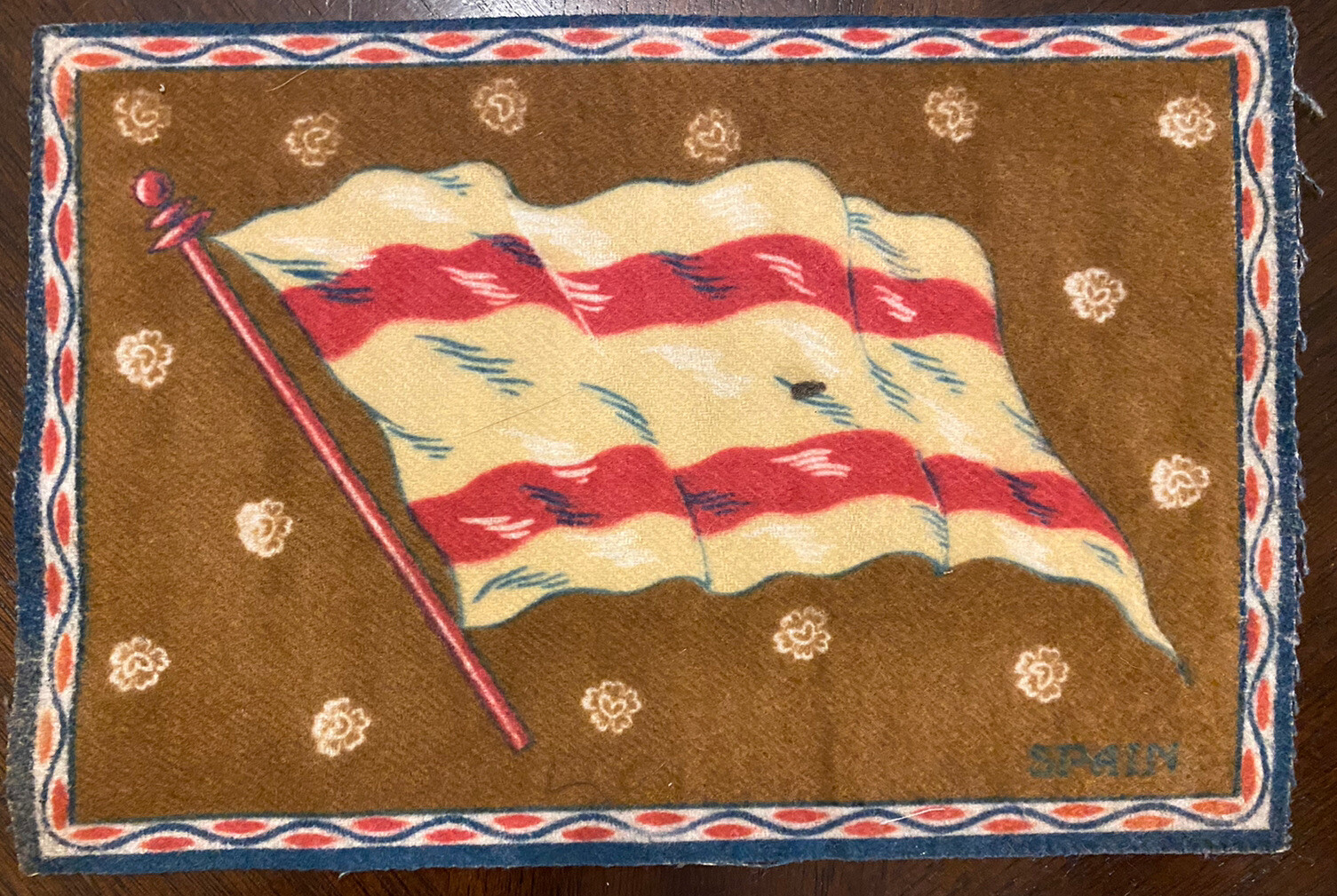 VINTAGE AMERICAN TOBACCO FELT BLANKET FLAG EARLY 1900’s Spain 5” X 8”