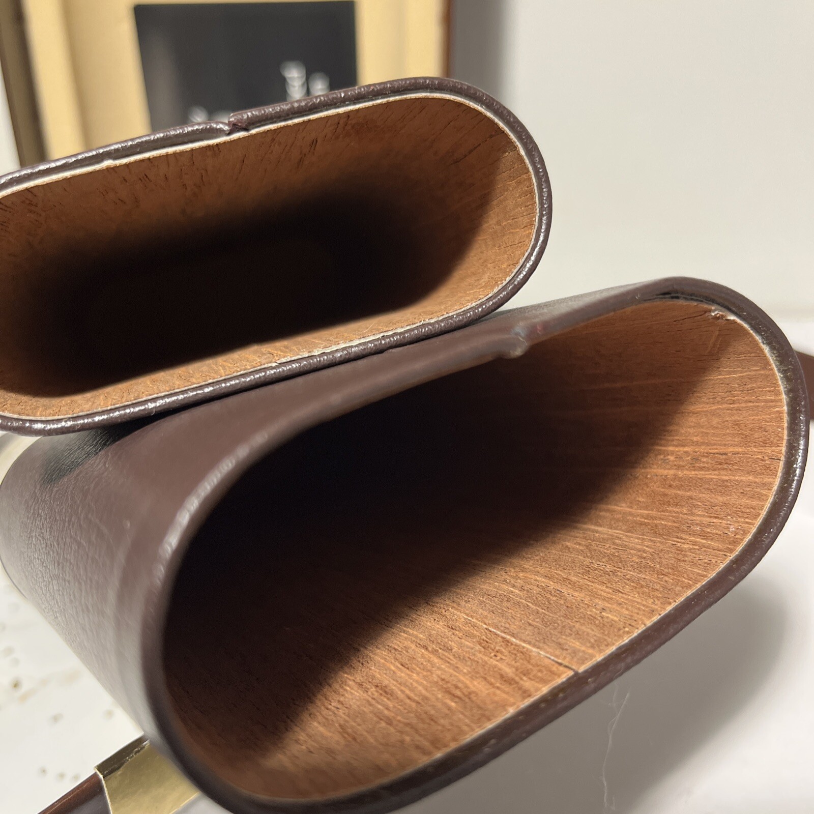 Craftsman’s Bench Spanish Cedar Lined Leather Collection Cigar Case in Box A6