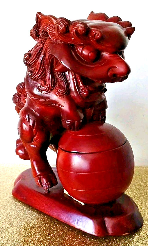 Vtg Chinese 8″ NOS Foo Dog Hidden Ashtray Hand Carved Wood Reddish Brown HTF Dog
