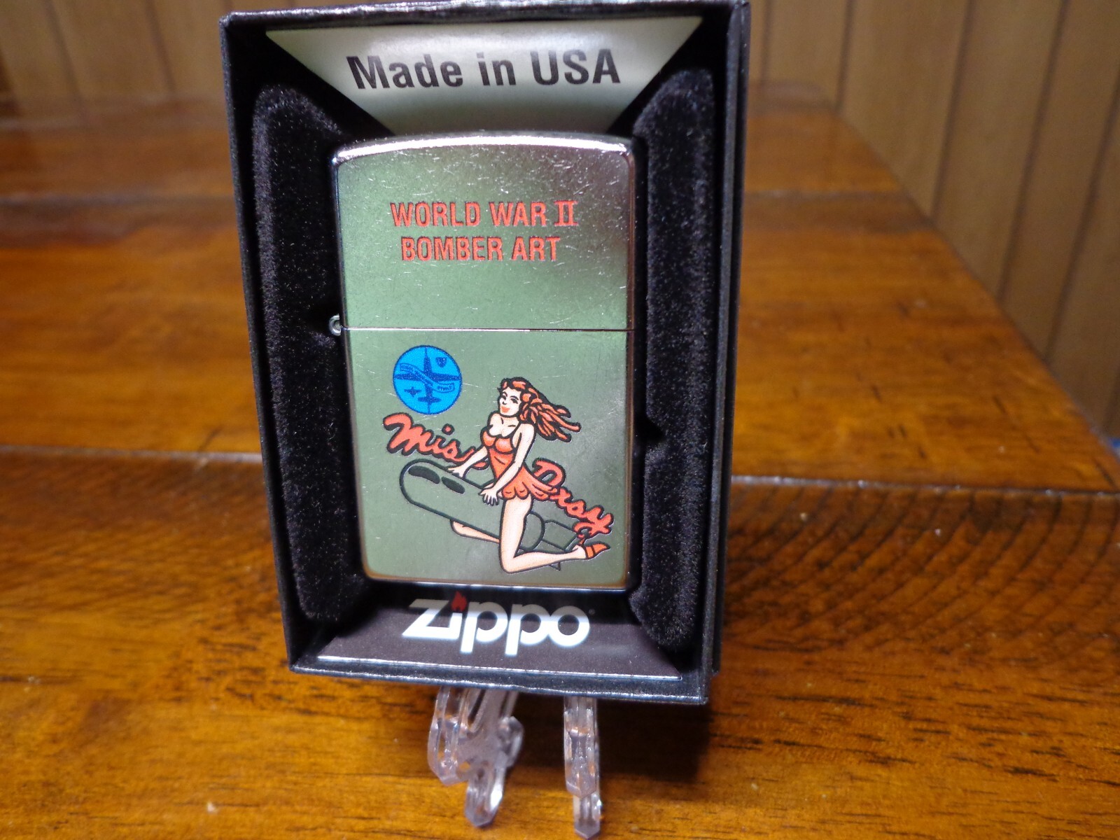 WWII BOMBER ART NOSE ART PINUP MISS DAISY ZIPPO LIGHTER MINT IN BOX