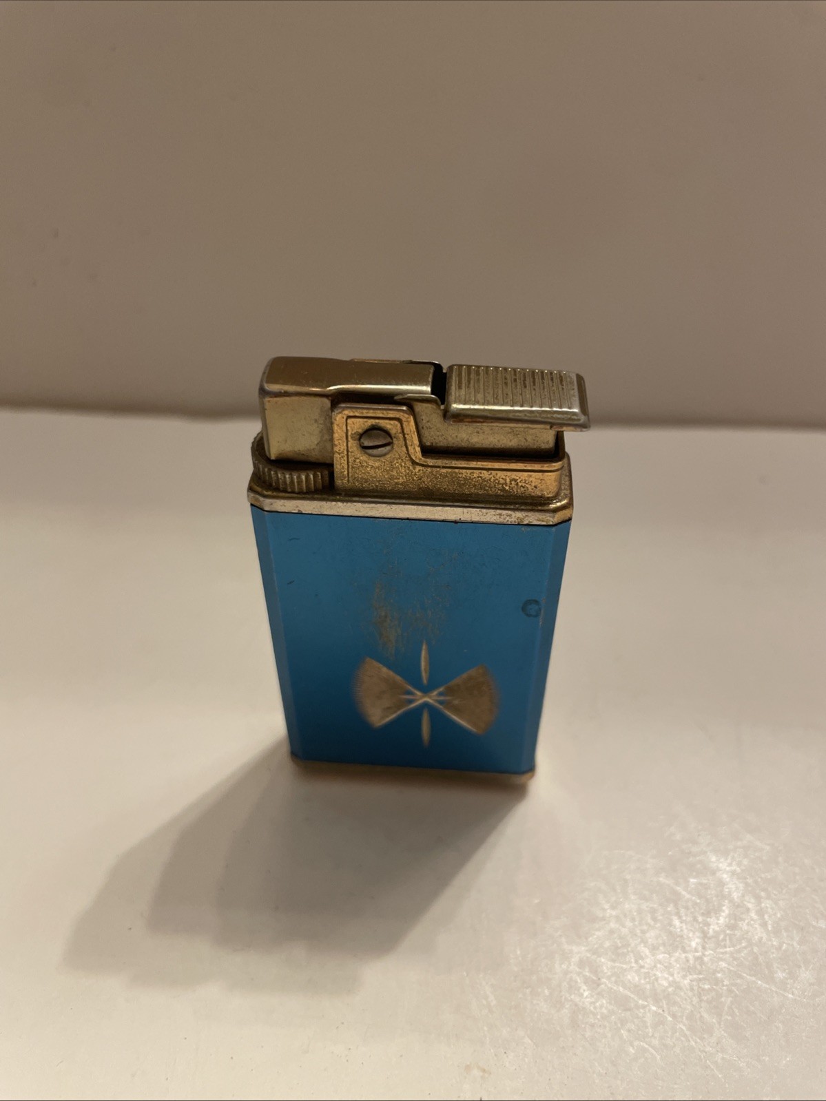 Royal Musical Lighter Gas Musicbox Lighter. It Still Works