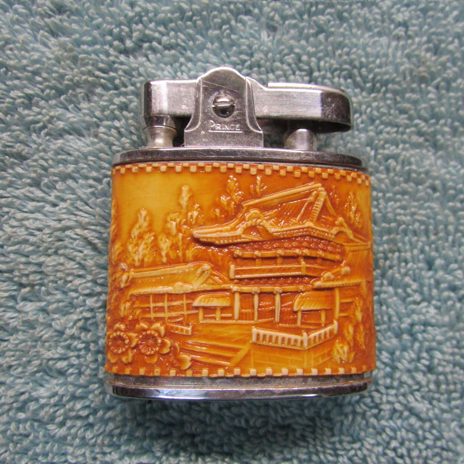 Prince Standard Lighter Pagoda Scene / W. Box & Wrapper