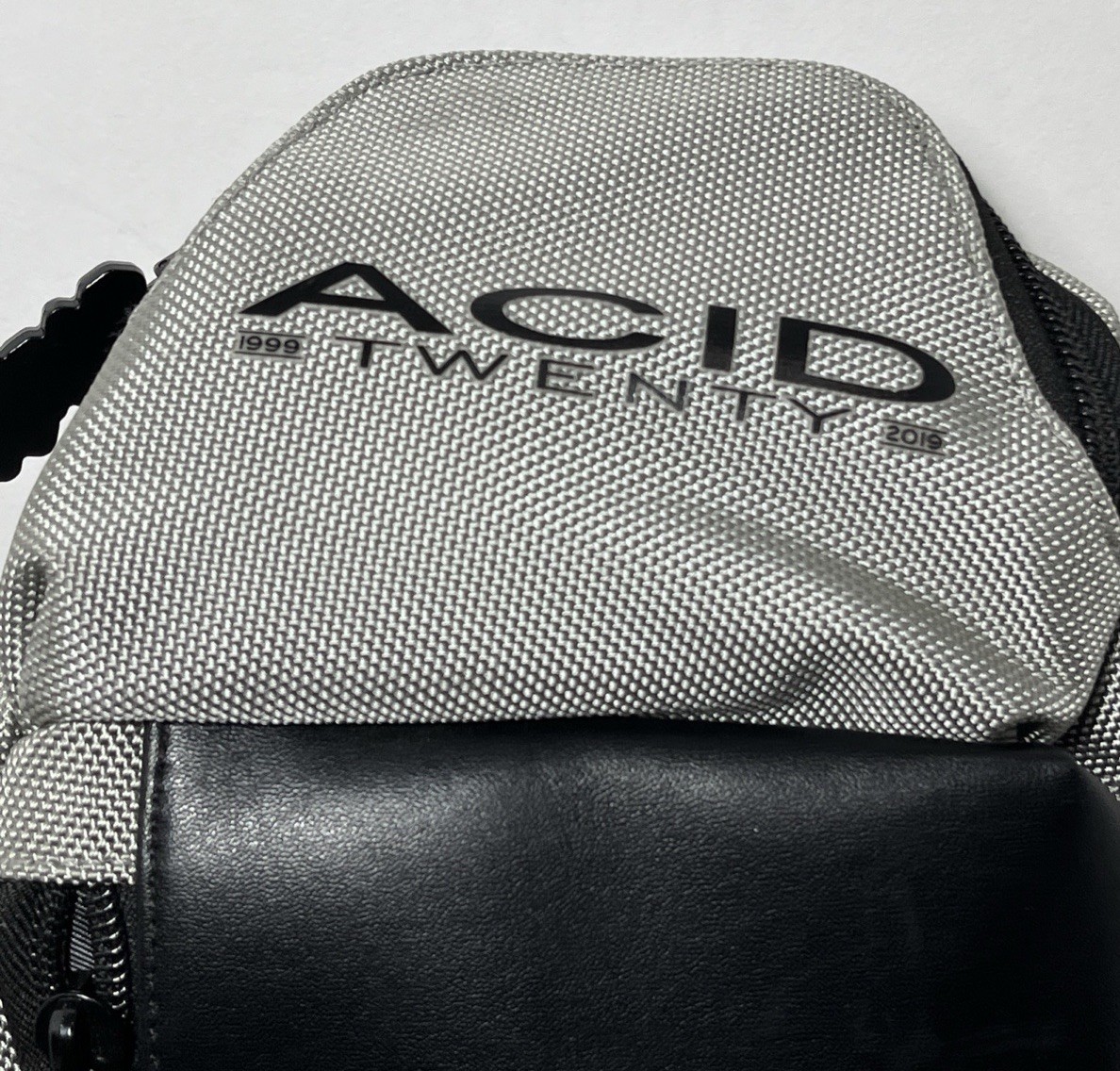 Acid Cigars Twentieth 20th Anniversary 1999-2019 Shoulder Bag 14x8x2″ Gray Black