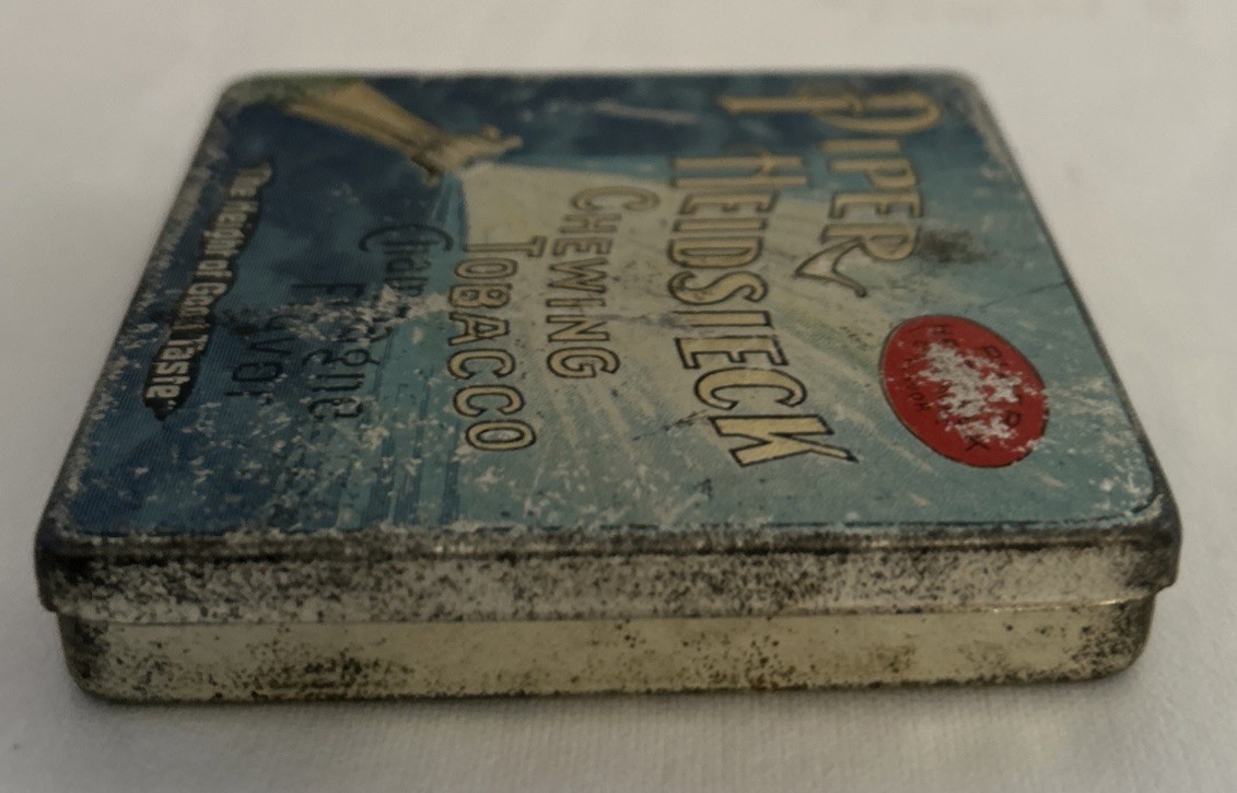 Vintage Piper Heidsieck Chewing Tobacco Champagne Flavor Square Blue Empty Tin