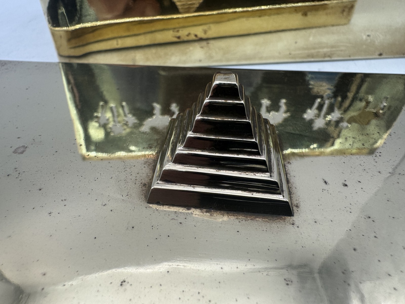 VTG Camel Cigarette Brass Tobacciana Box w/ Pyramid Lid Palm Trees