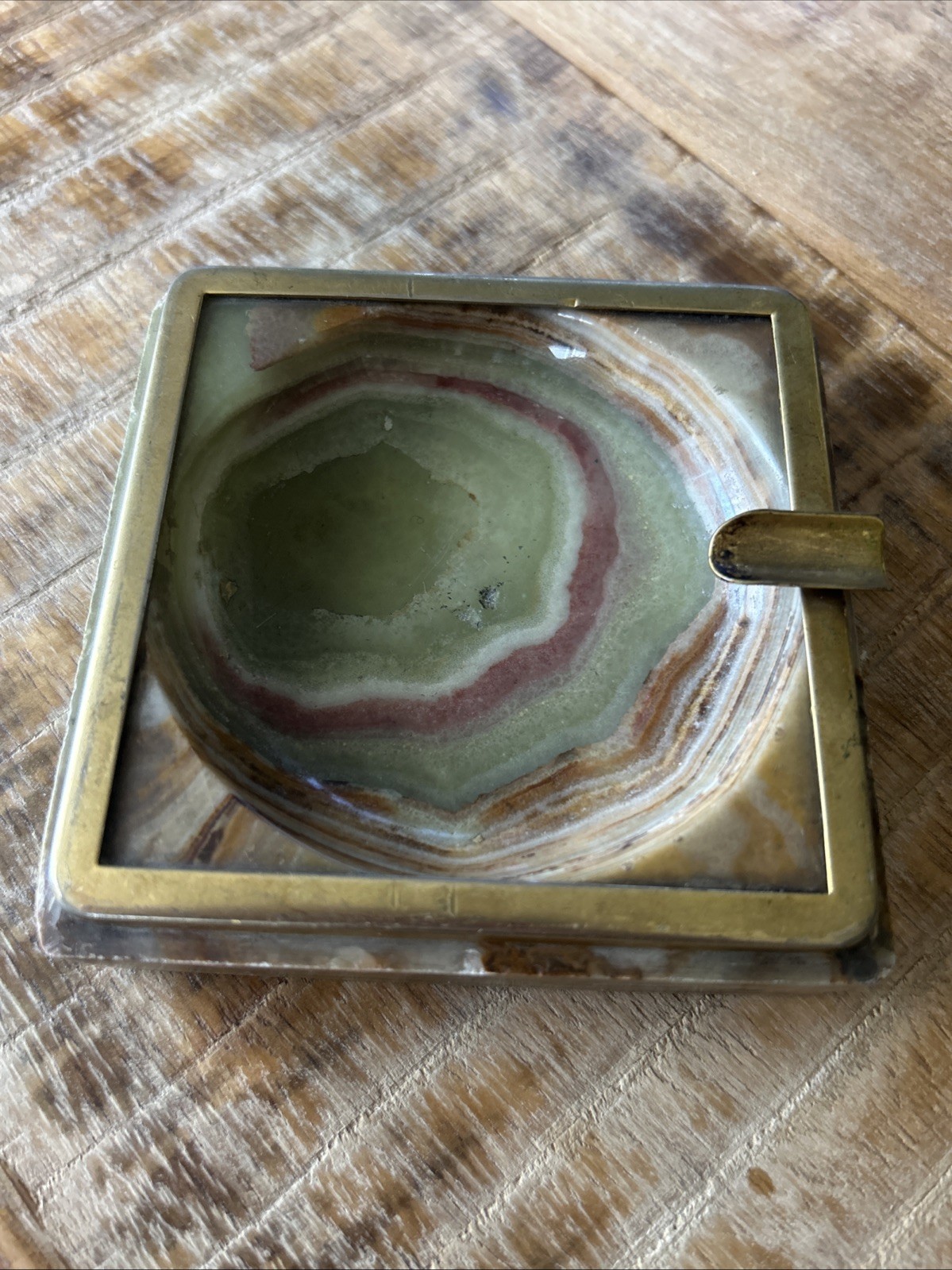 Vintage Green Red Brown Onyx / Marble Ashtray Italy 1970’s Gold Metal Single Zig