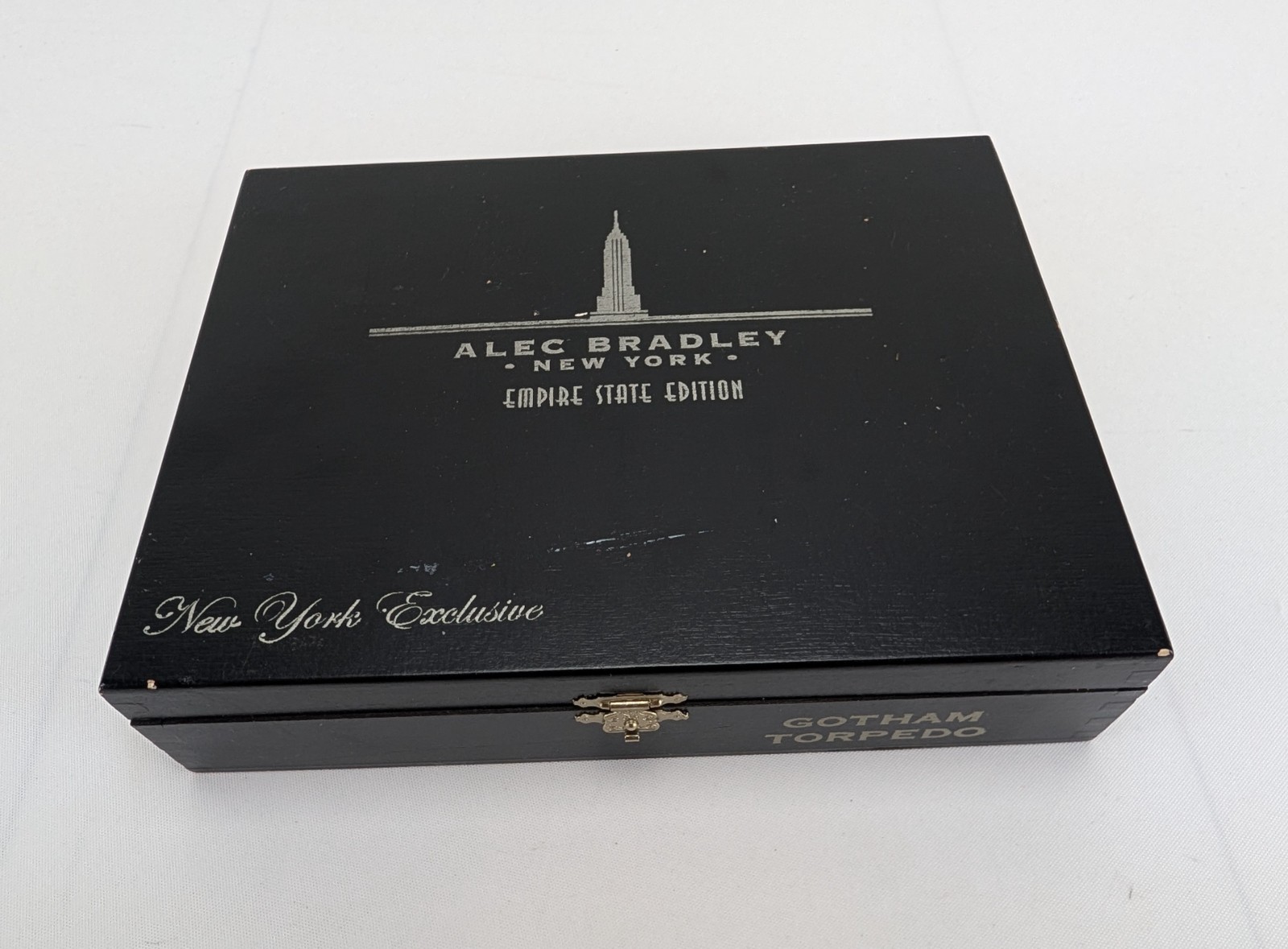 Empty Cigar Box Alec Bradley New York Empire State Edition Exclusive Wood Black