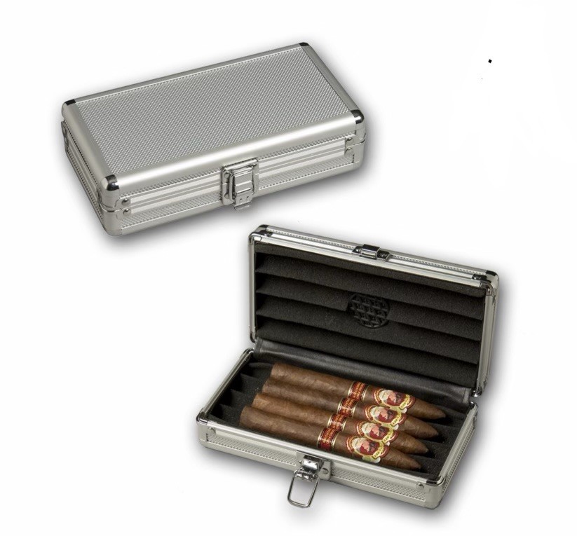 NEW Travel Cigar Humidor Aluminum Jc Newman Co. (The Passport) Holds 4 cigars