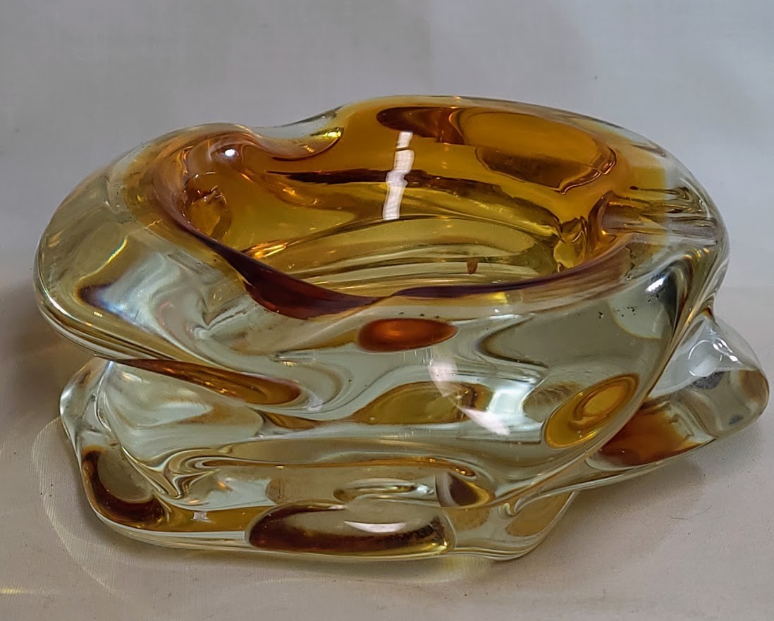 Murano Sommerso Amber Clear Glass Swirl Table Lighter and Ashtray Matching Set