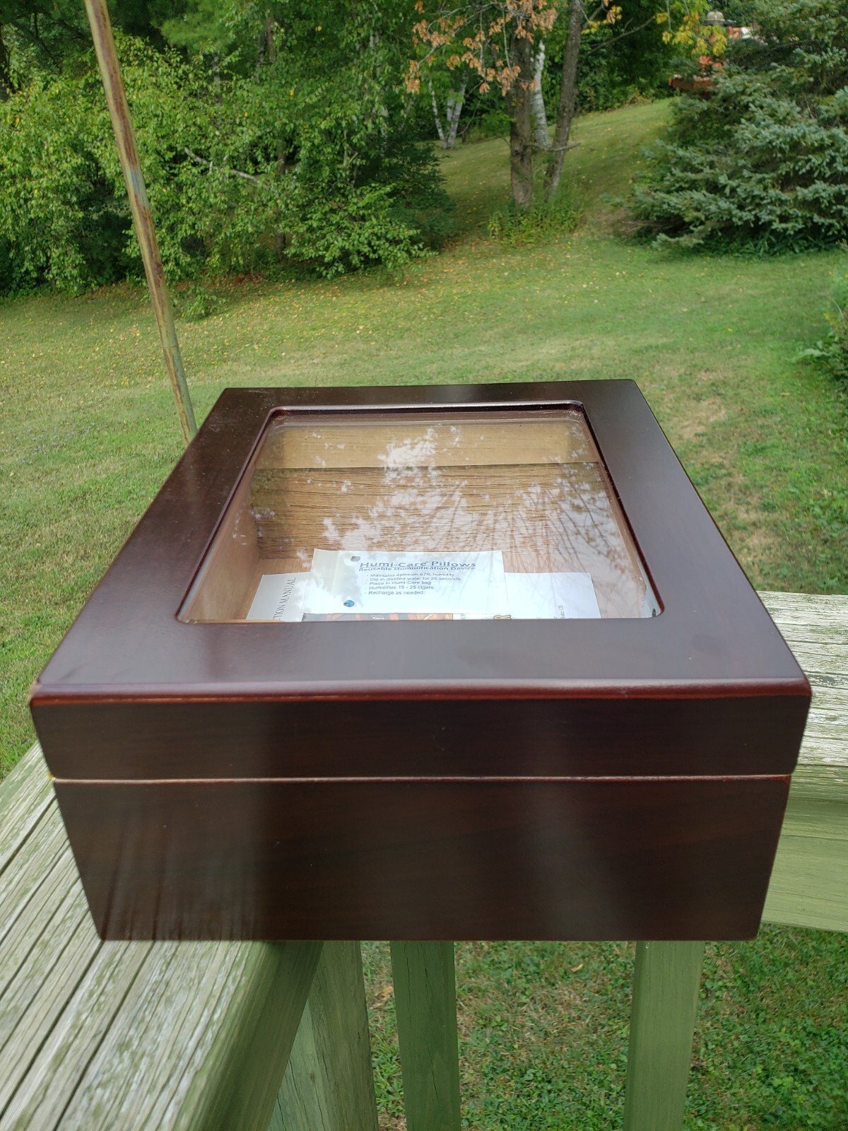 Humidor Supreme Glasstop Cedar Lined & Divider Cigar Humidifier Vietnam