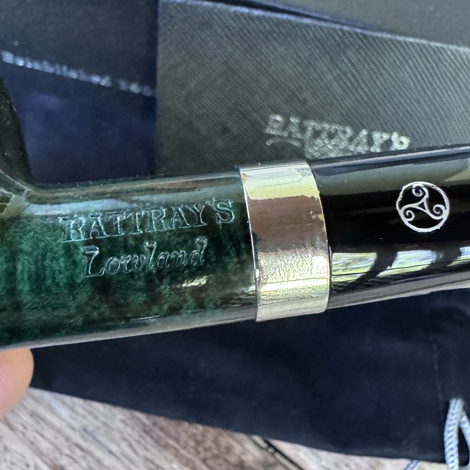 Rattray’s Lowland Green Smooth Prince (46) 9mm Filter Pipe – New