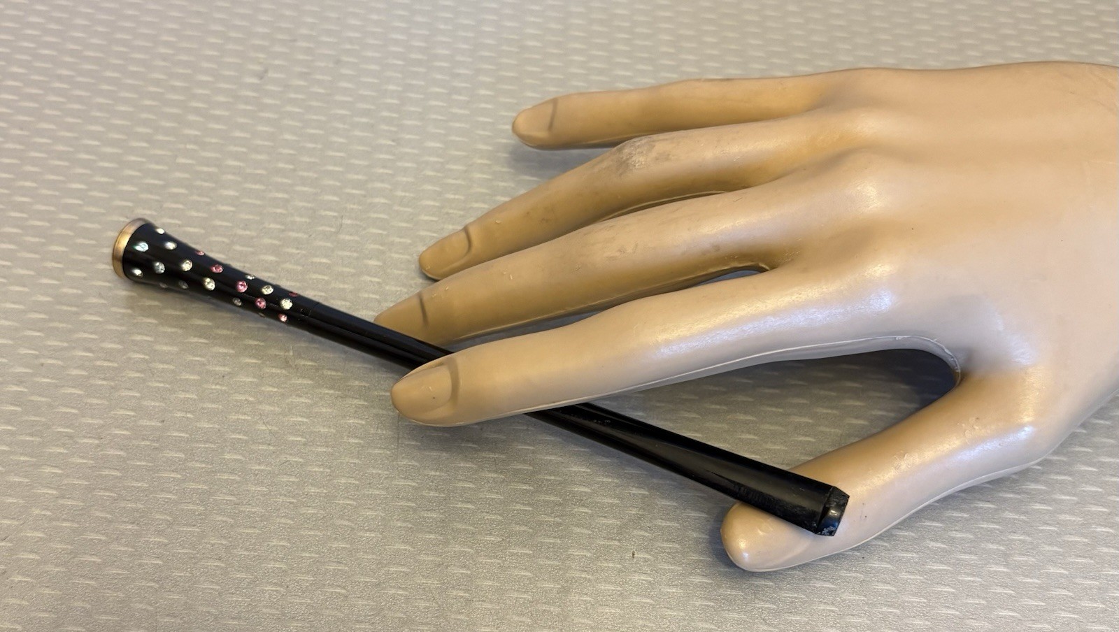 Art Deco Vintage Rhinestone Cigarette Holder Black Celluloid Plastic 6″ long
