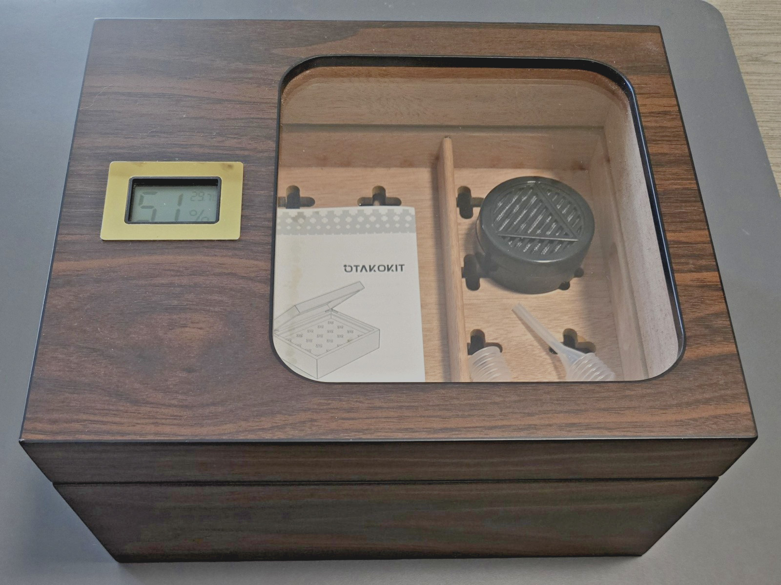 Glass Top Modern Cigar Humidor for 25-50 Cigars -Digital Hygrometer & Humidifier