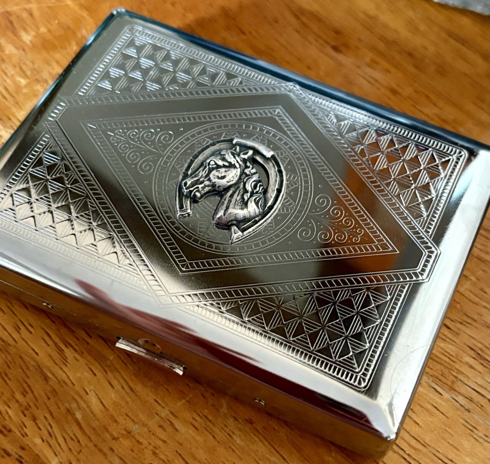 Horse & Horseshoe Cigarette Case, Silver Chrome RFID Wallet Business Credit Card