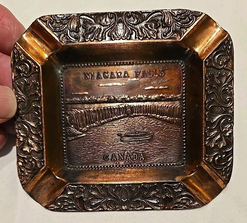 Vintage Niagara Falls Canada Commemorative Metal Ashtray