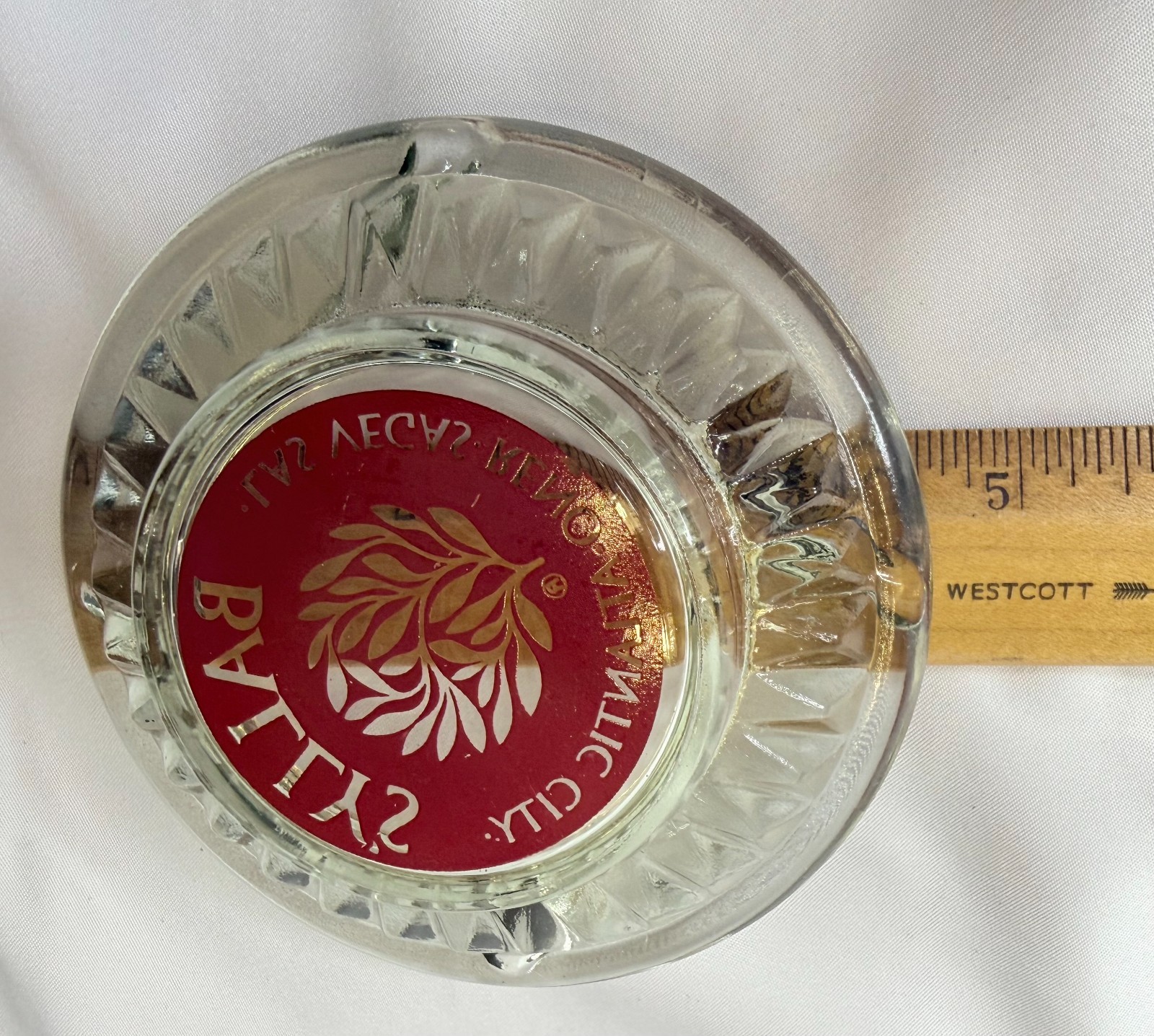 Vintage BALLY’S Casino Ash Tray Las Vegas Reno Atlantic City Glass Round Red