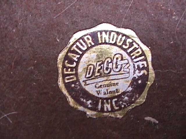 DECATUR STAND and Yello-Bole Pipe