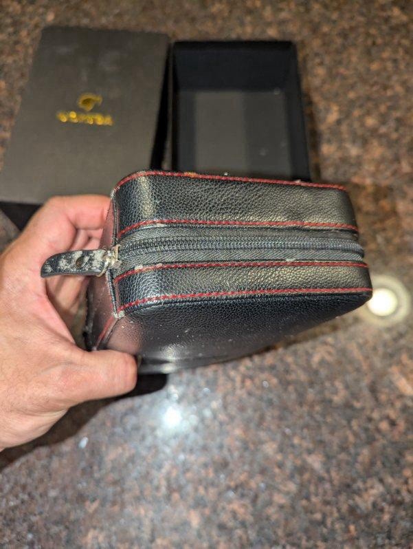 Cohiba Padded Black Faux Leather Cigar Humidor Cedar Case 4 Cigars, Cutter/Torch
