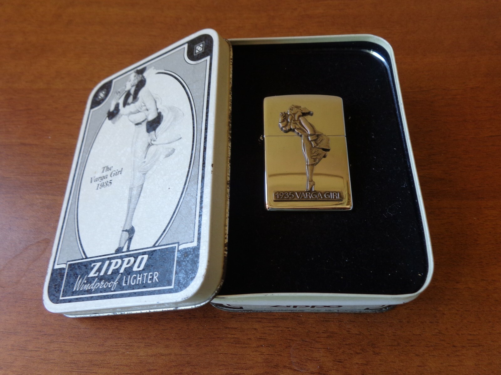 RARE ZIPPO LIGHTER 1935 THE VARGA GIRL WINDY 1993 COTY LIMITED EDITION TIN BOX