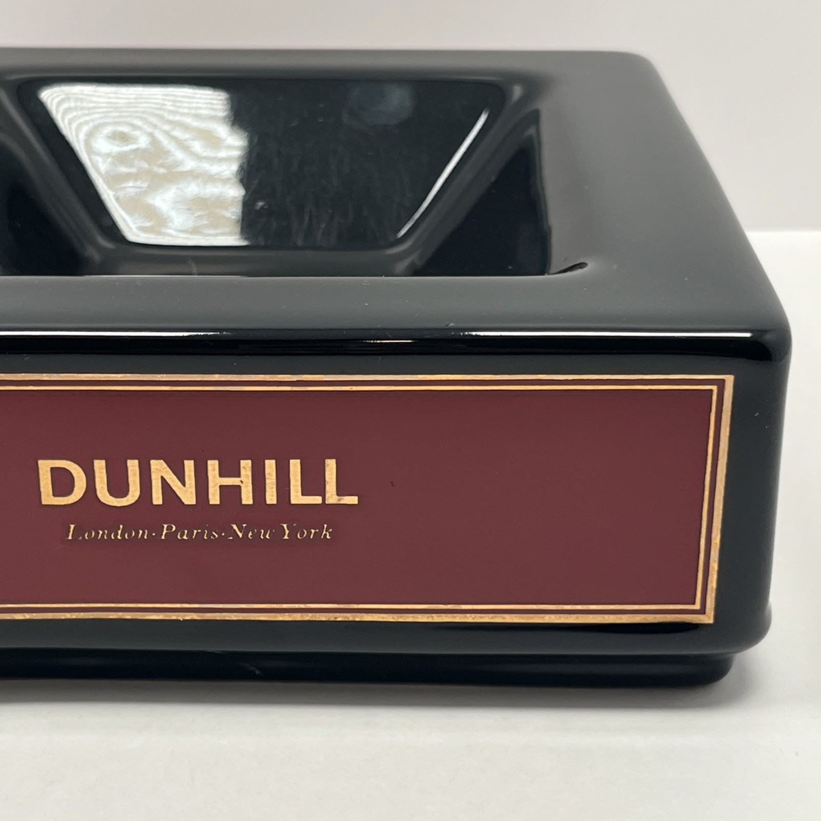 Vintage Wade Dunhill Ashtray Large Cigar Cigarette London Paris New York 7″x 7”