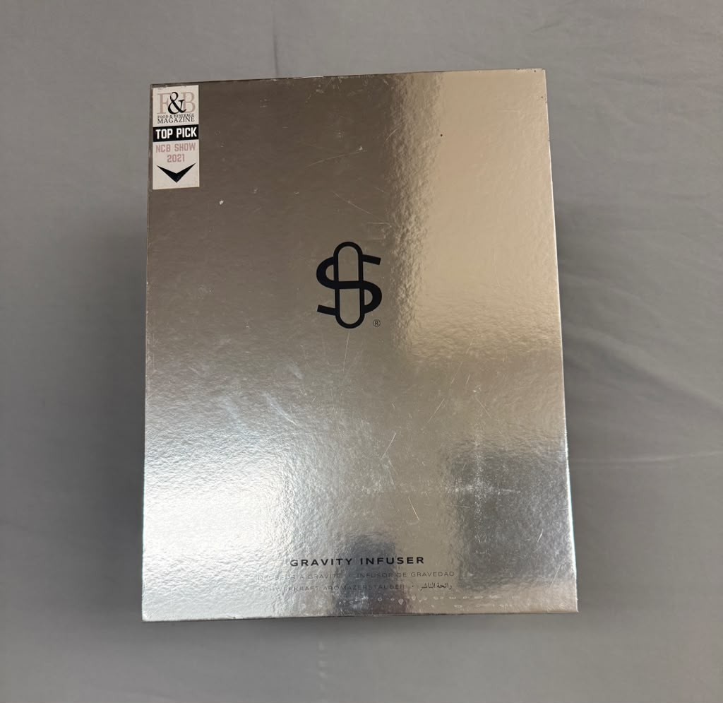 Stündenglass Gravity Infuser – Premium Glass Hookah – Brand New In Box
