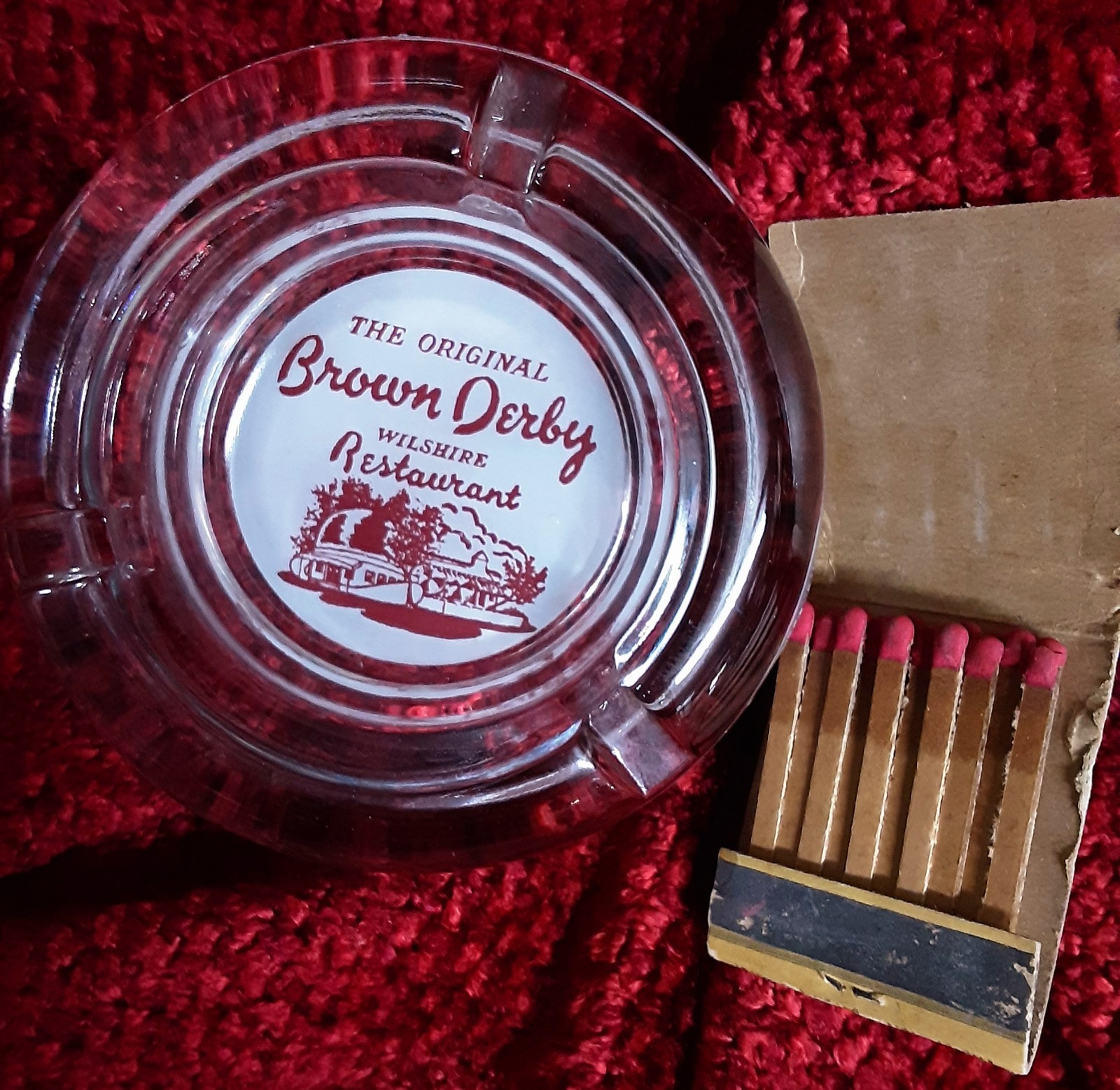 Original Brown Derby Wilshire Restaurant Glass Ashtray Full Matchbk- Los Angeles