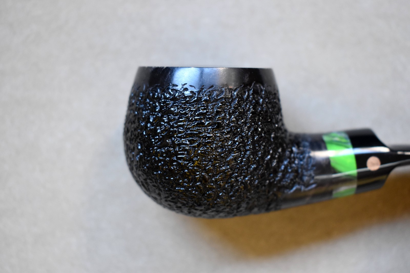 Moretti Pipe Black Rusticated Freehand