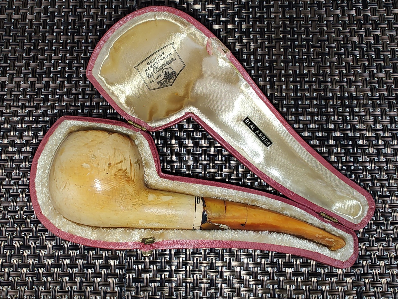 Vintage Genuine Pioneer Meerschaum Real Amber Tobacco Pipe w/Lined Case