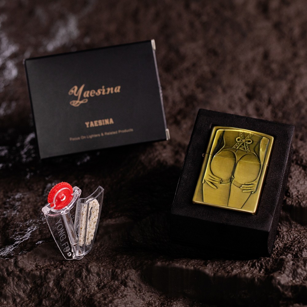 Yaesina Retro Steel Wheel Flip-Top Cigarette Pocket Lighter (Kerosene Excluded)