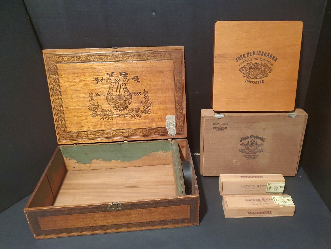 Lot of 5 Old Wooden Cigar Boxes Lyra, Jose Melendi, Joya de Nicaragua & Madrigal