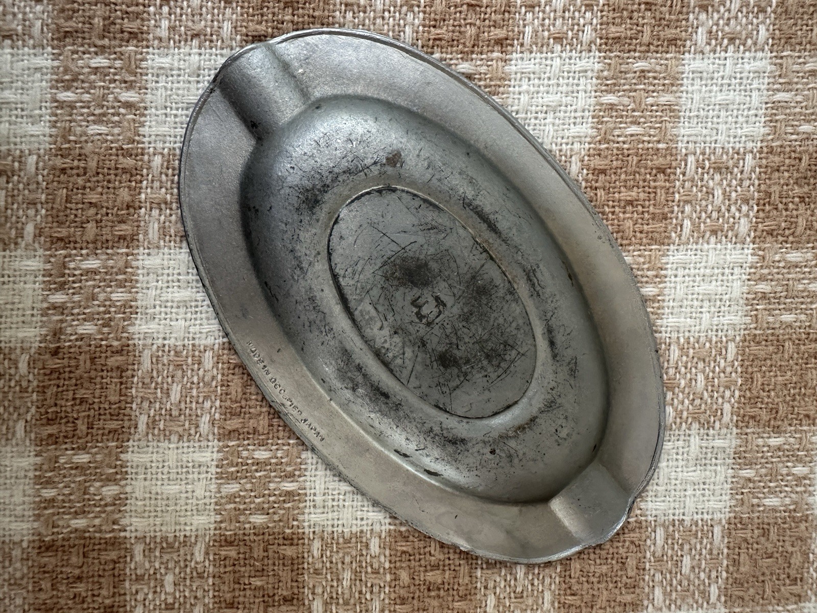 Oval Metal Ashtray w/ 2 Cigarette Rests