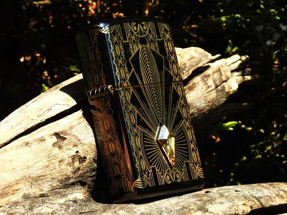 Zippo Lighter – Art Deco 2021 Collectible of the Year – COTY – Swarovski Crystal